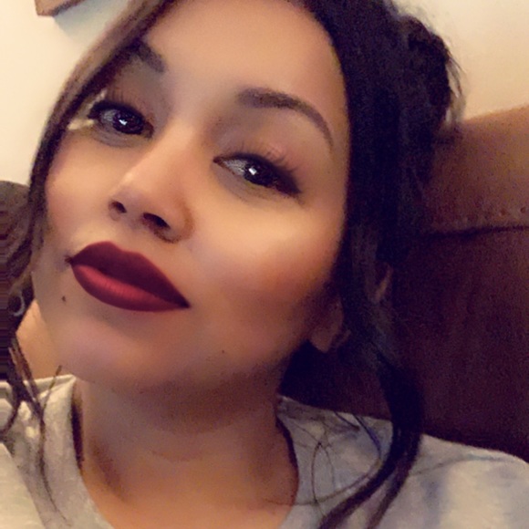 Meet your Posher, Victoria - Picture 1 of 1